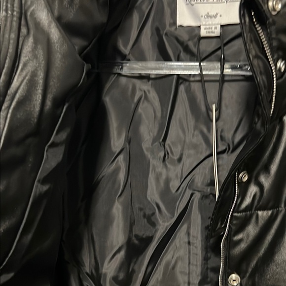 Black Puffer Jacket With Silver Accents Size Small - Picture 5 of 6